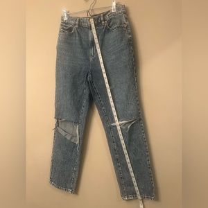 EUC GARAGE COUPE DROITE Sz 5/27 VINTAGE STRAIGHT JEANS, SHARP BLUE, CUT KNEES